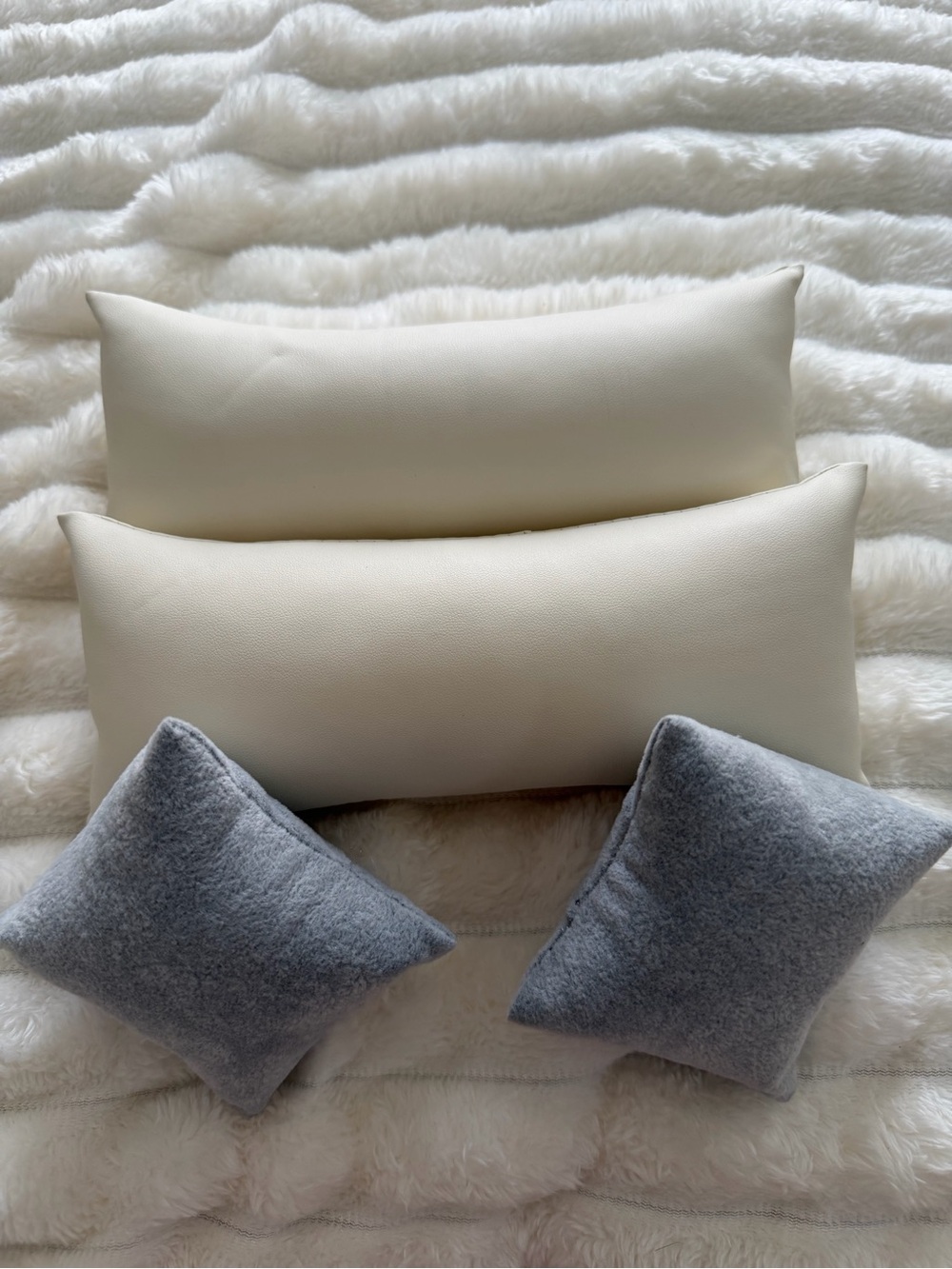 Bracelet Jewelry Pillows